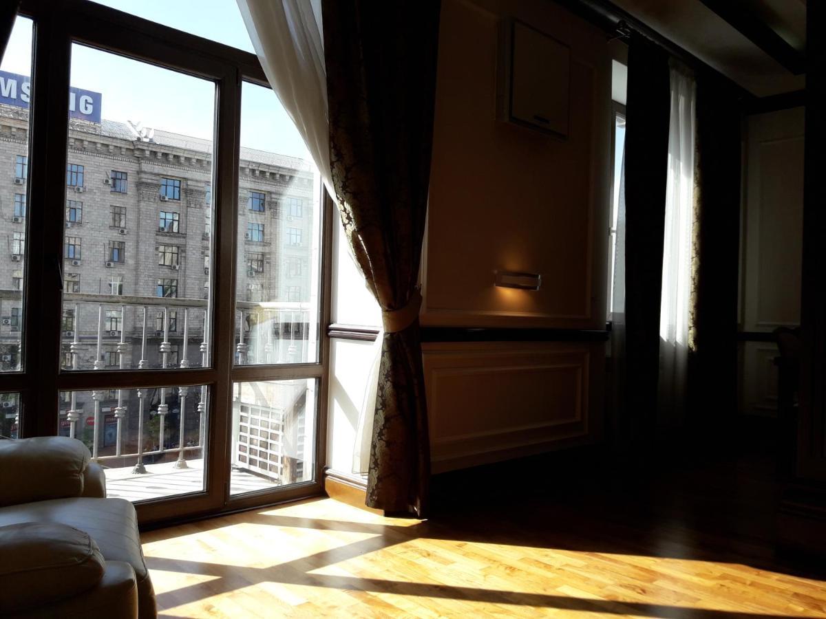 Vip Apartment. Kreshatik, Maidan Nezavisimosti. Kiev Exteriör bild
