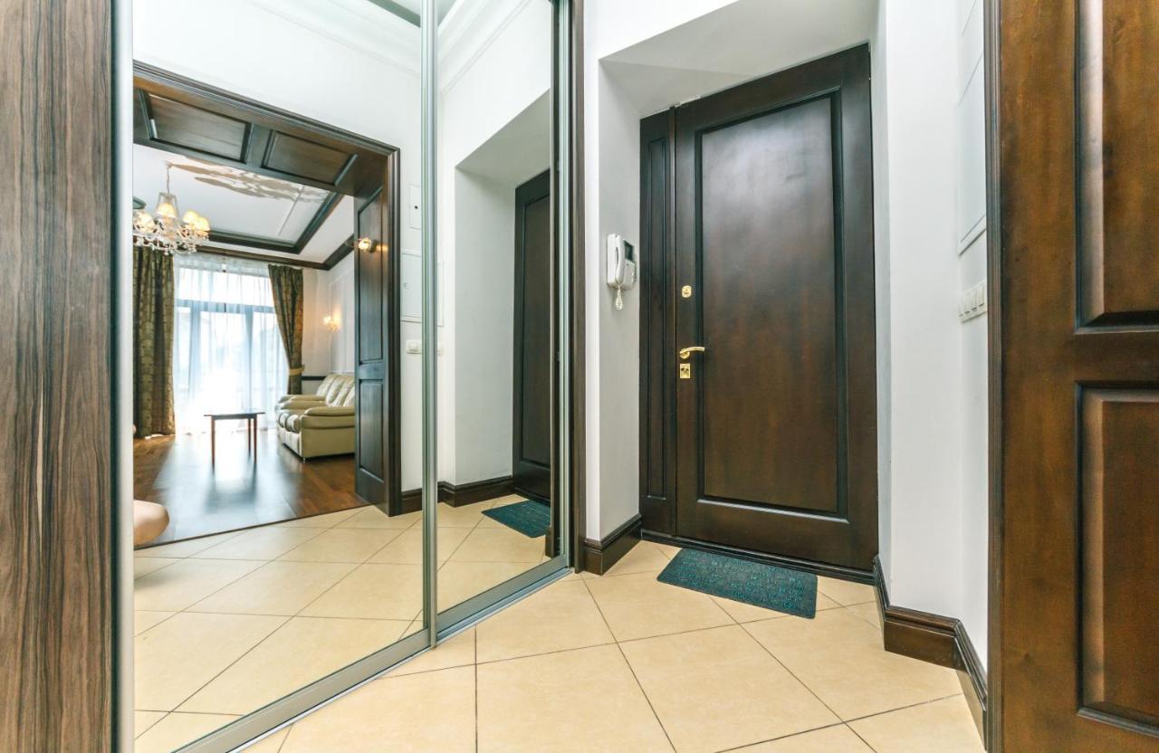 Vip Apartment. Kreshatik, Maidan Nezavisimosti. Kiev Exteriör bild
