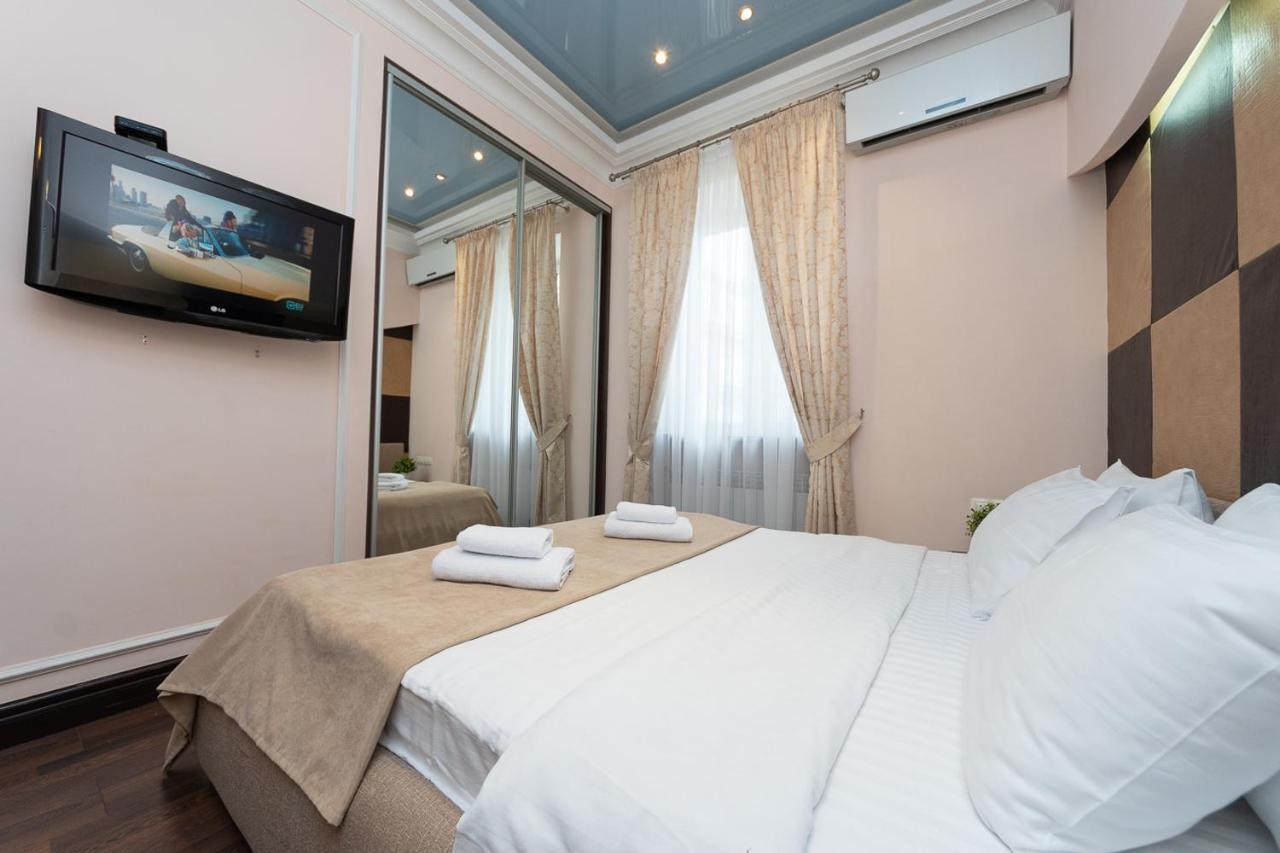 Vip Apartment. Kreshatik, Maidan Nezavisimosti. Kiev Exteriör bild