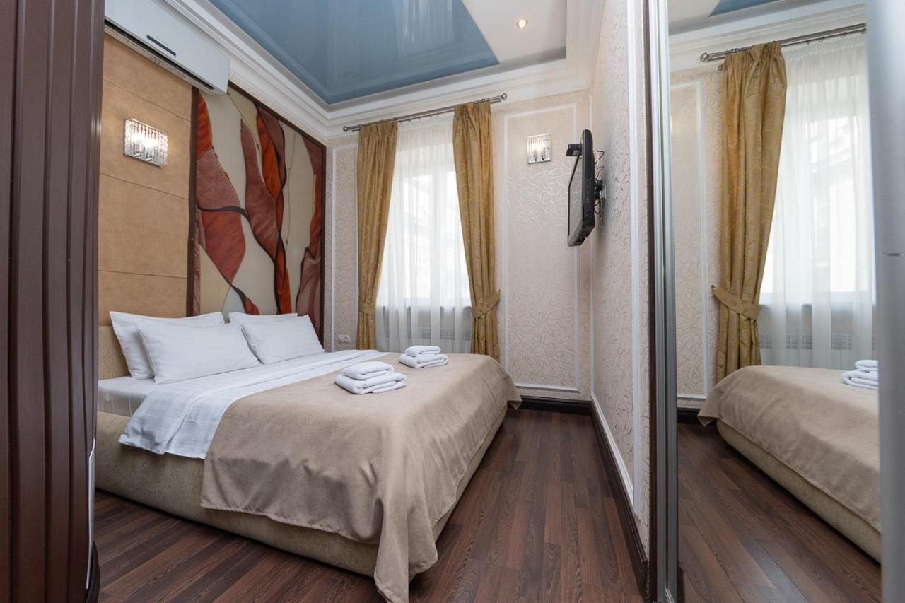 Vip Apartment. Kreshatik, Maidan Nezavisimosti. Kiev Exteriör bild