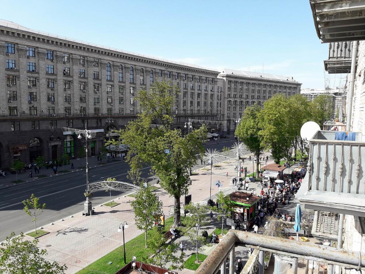 Vip Apartment. Kreshatik, Maidan Nezavisimosti. Kiev Exteriör bild